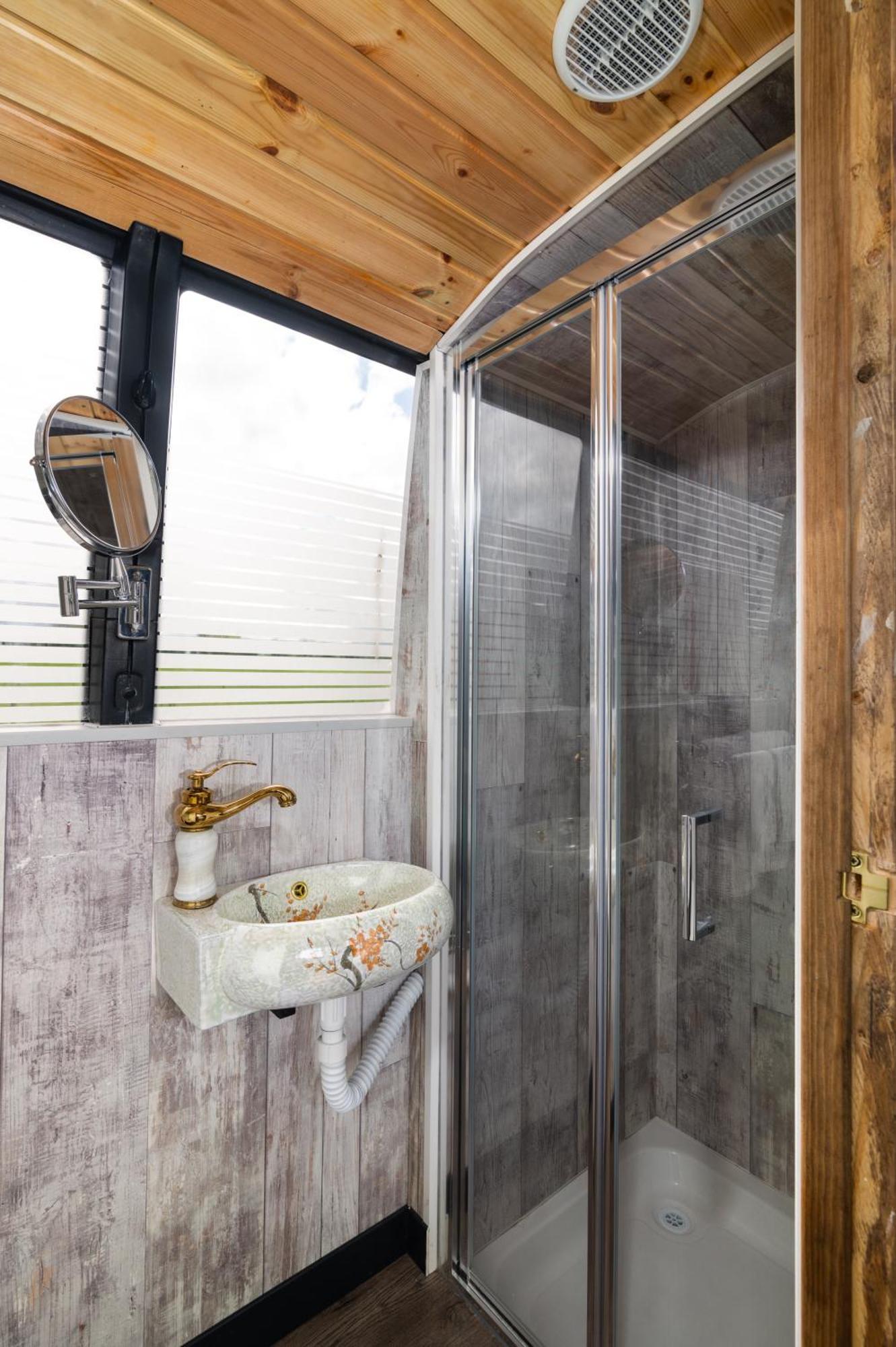 Glasson Glamping Farm Athlone Esterno foto